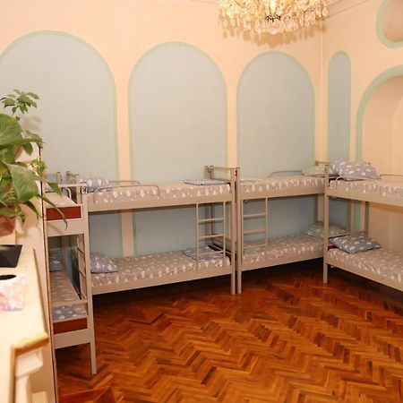 Flora Hostel Baku Eksteriør billede