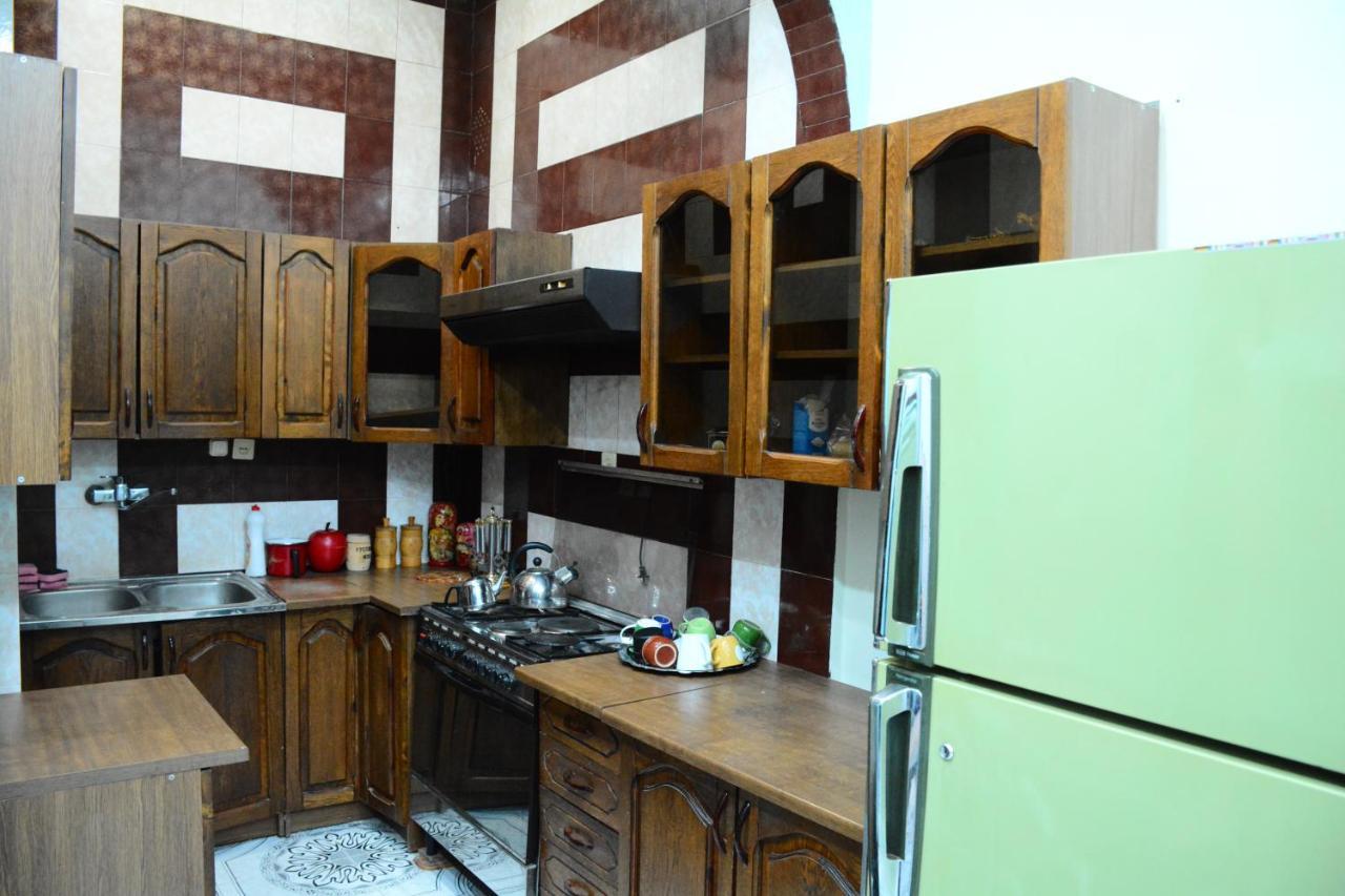 Flora Hostel Baku Eksteriør billede