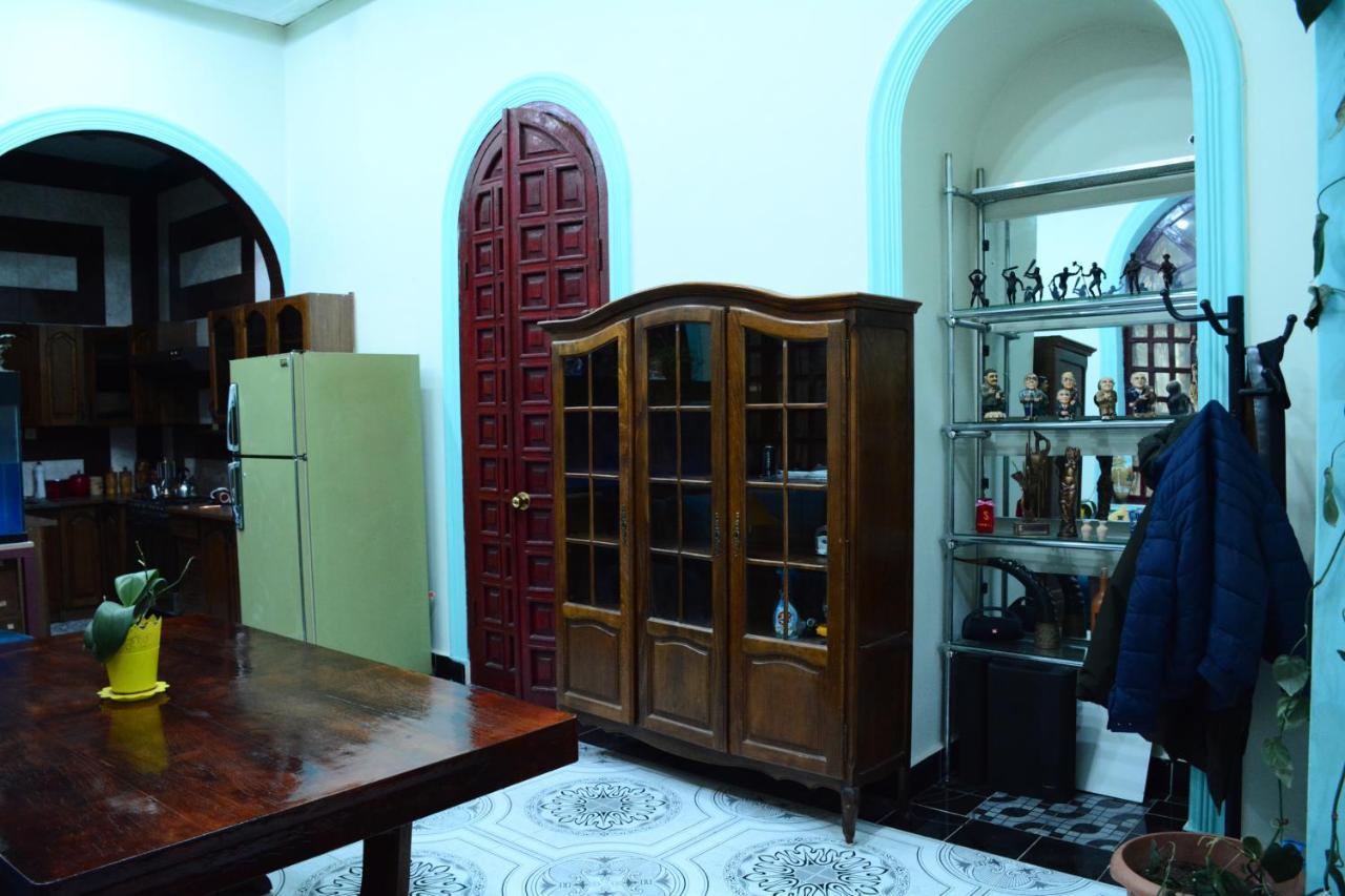 Flora Hostel Baku Eksteriør billede