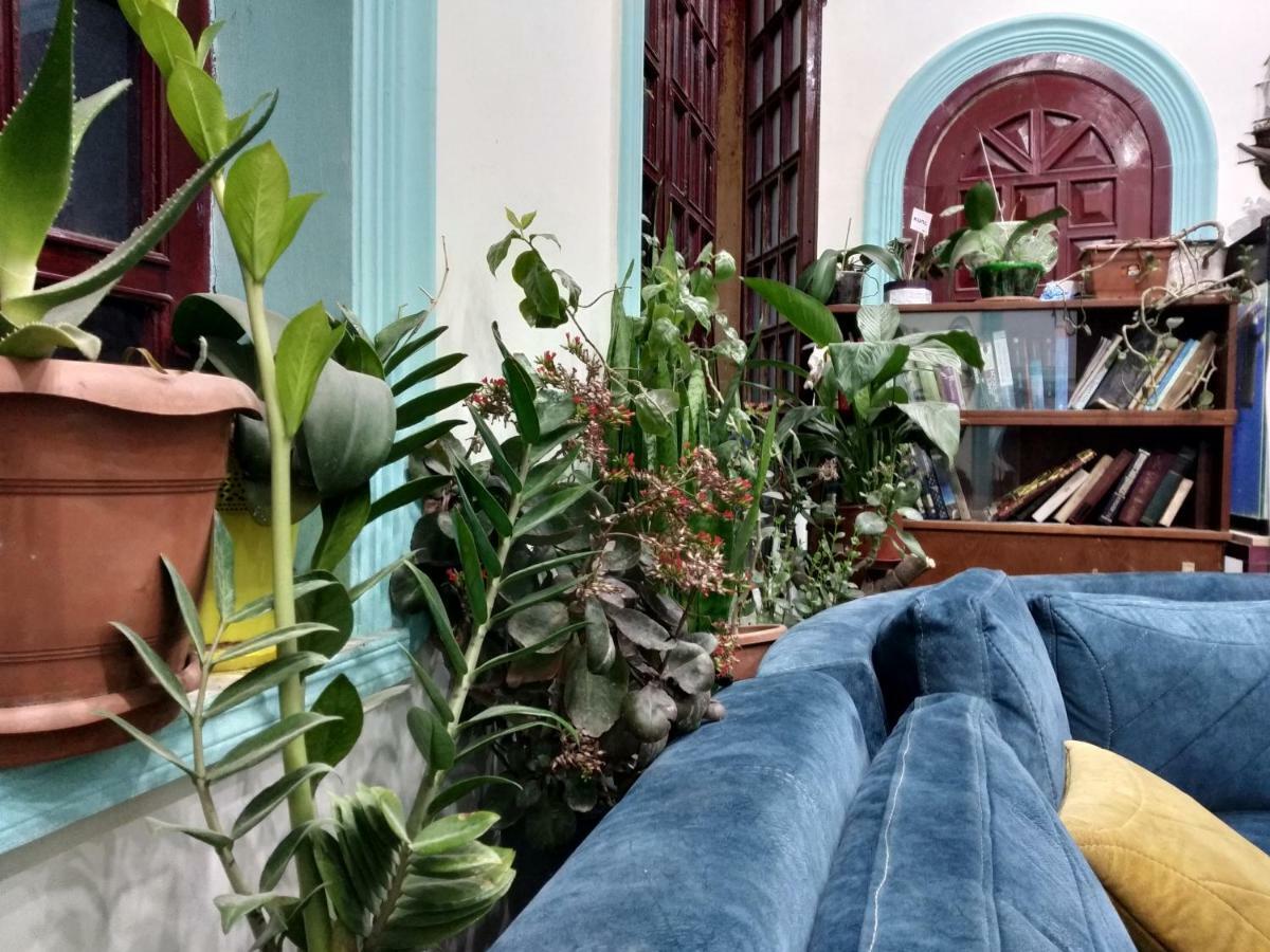 Flora Hostel Baku Eksteriør billede